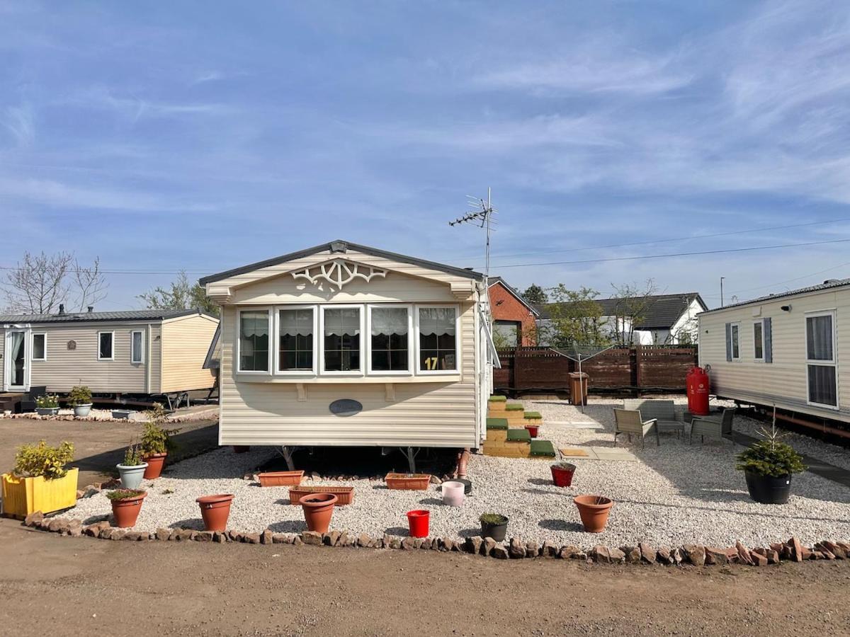 Willerby Granada 2-Bedroom Caravan, Glasgow Аддінгстон Екстер'єр фото
